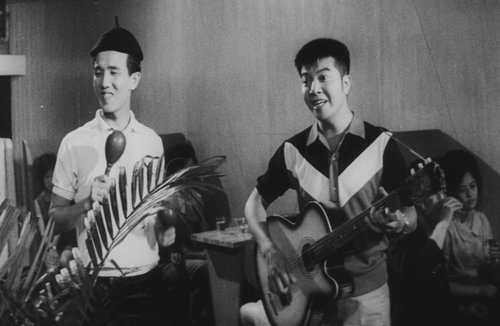 周信一導演在1966年執導的《溫泉鄉的吉他》，取景地包含北投地熱谷和玉川園飯店。
（圖片提供：國家電影及視聽文化中心）